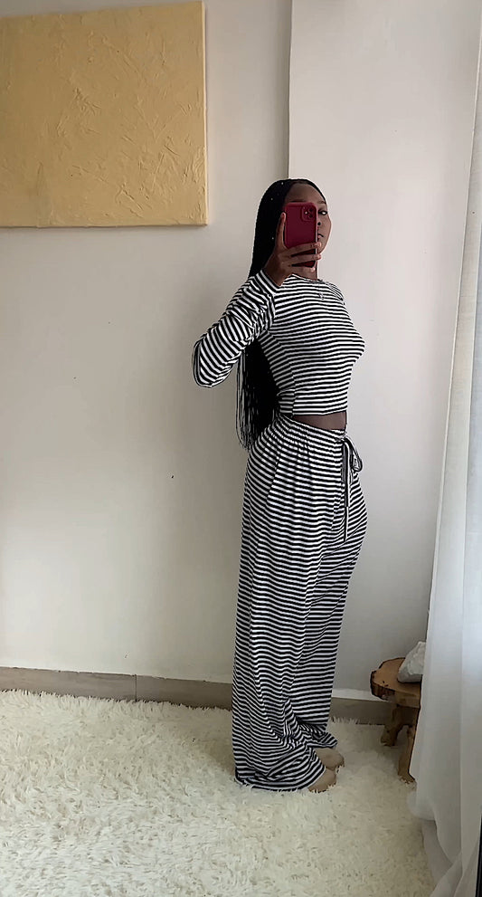 Lounge Fitted Long Sleeve T-Shirt