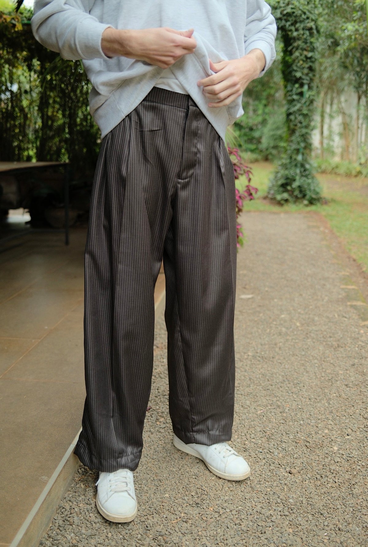 Pleated pinstripe pants
