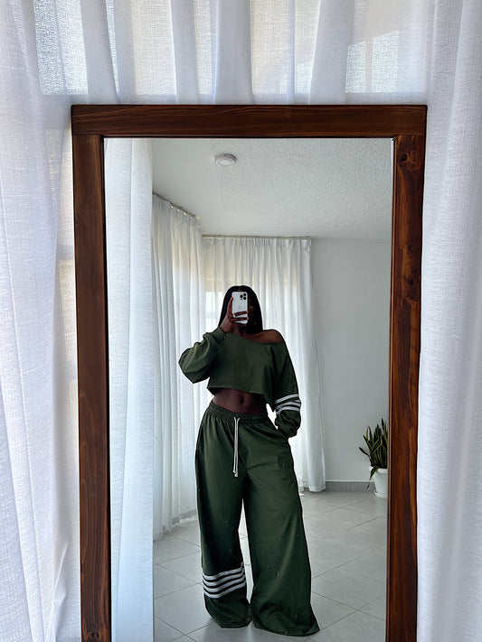 Olive Cropped Sweat Top